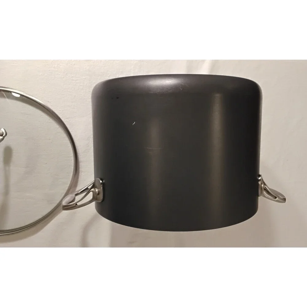 Tramontina 8-quart (7.6 L) Professional-Quality, Hard-Anodized Nonstick Stockpot